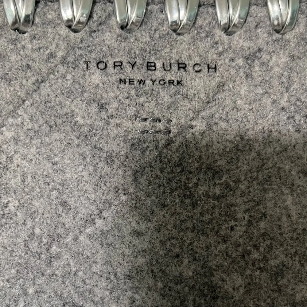 Tory Burch Block-T Functional grey Felt wool metallic leather large Tote bag - Picture 3 of 8